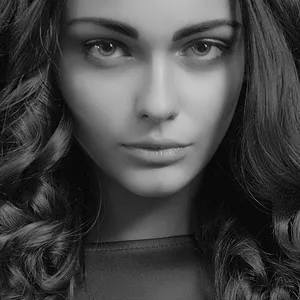 Eliana Raggio Director of Industry Relations / Digital Air Strike